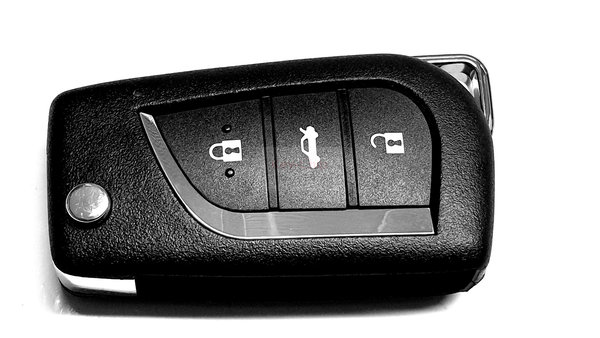 UNIVERSAL PREMIUM Funkschlüssel für alle Fahrzeuge, Toyota-Style, 3-Tasten